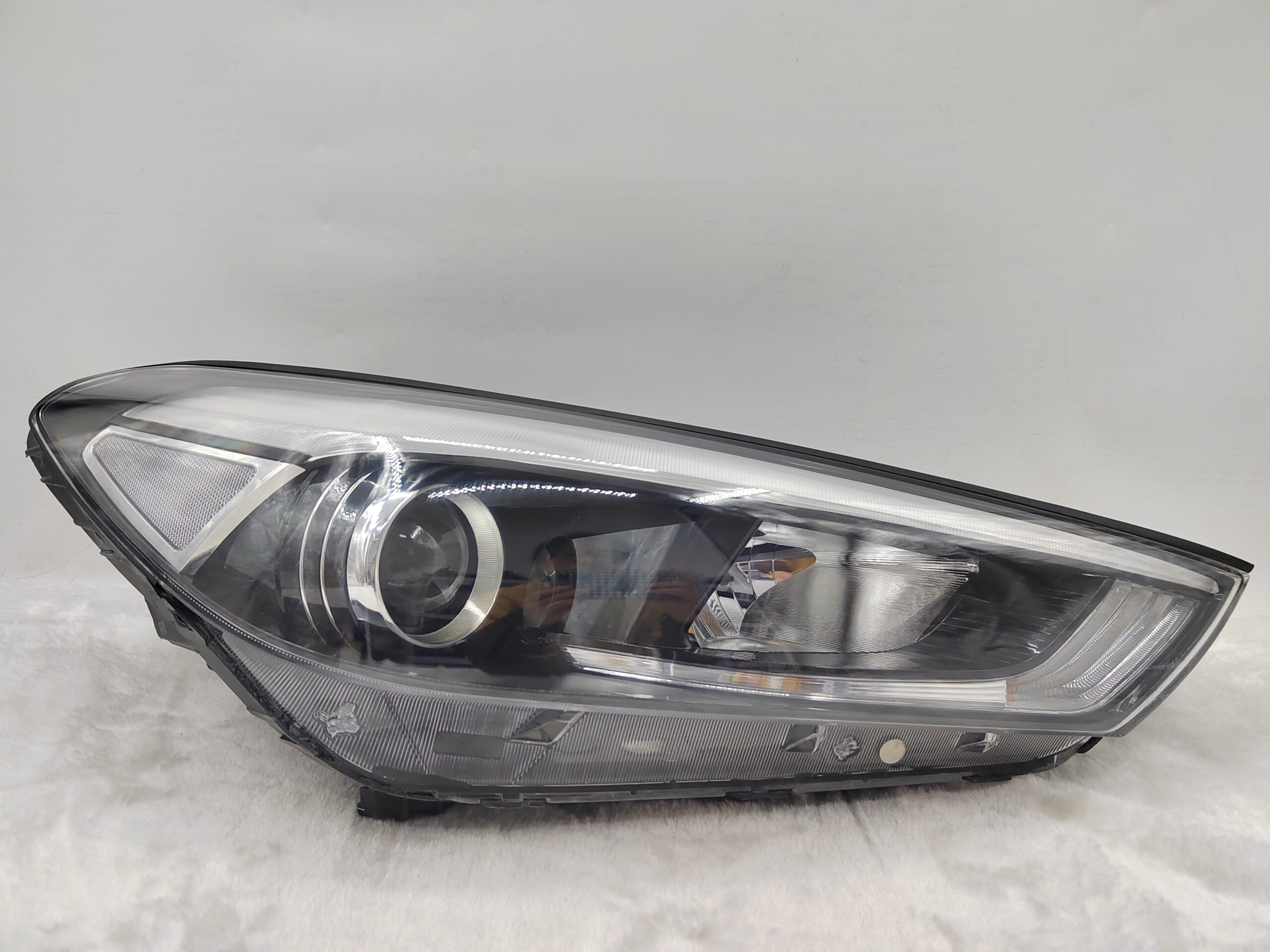 HYUNDAI TUCSON XG 2015-2017 HALOGEN R.H.S HEADLIGHT ASSEMBLY