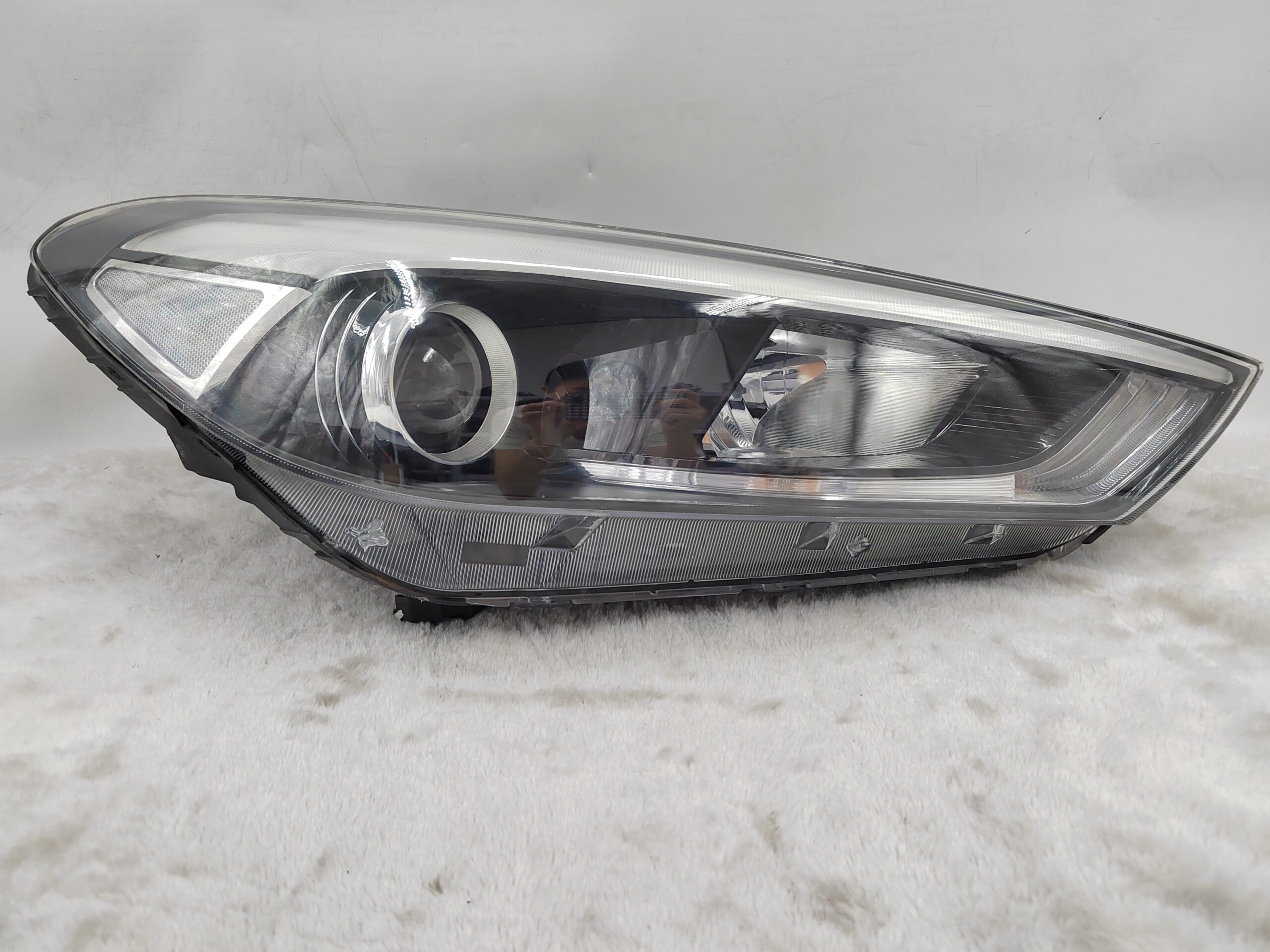 HYUNDAI TUCSON XG 2015-2017 HALOGEN R.H.S HEADLIGHT ASSEMBLY