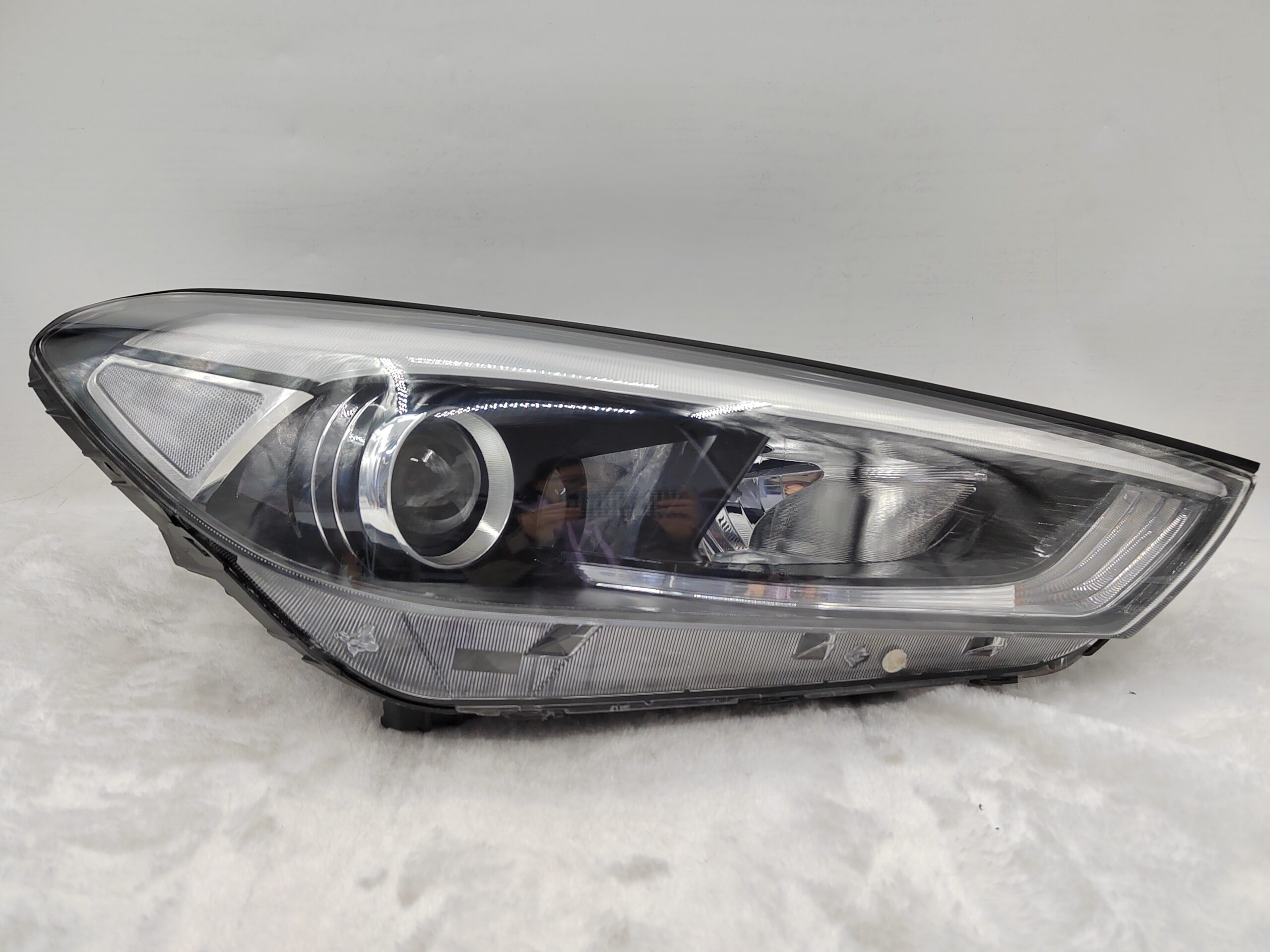 HYUNDAI TUCSON XG 2015-2017 HALOGEN R.H.S HEADLIGHT ASSEMBLY