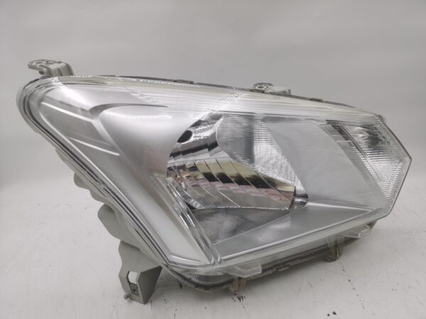 ISUZU D-MAX 2016-2019 HALOGEN R.H.S HEADLIGHT ASSEMBLY