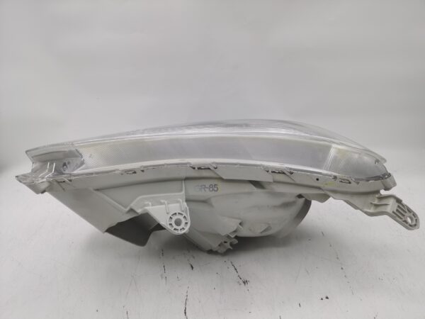 ISUZU D-MAX 2016-2019 HALOGEN R.H.S HEADLIGHT ASSEMBLY