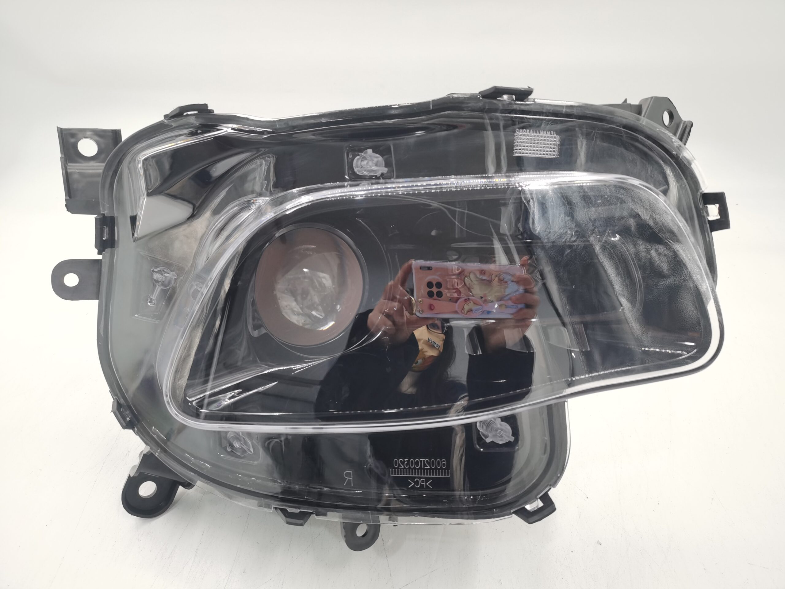 JEEP GRAND CHEROKEE 2014-2018 XENON R.H.S HEADLIGHT ASSEMBLY