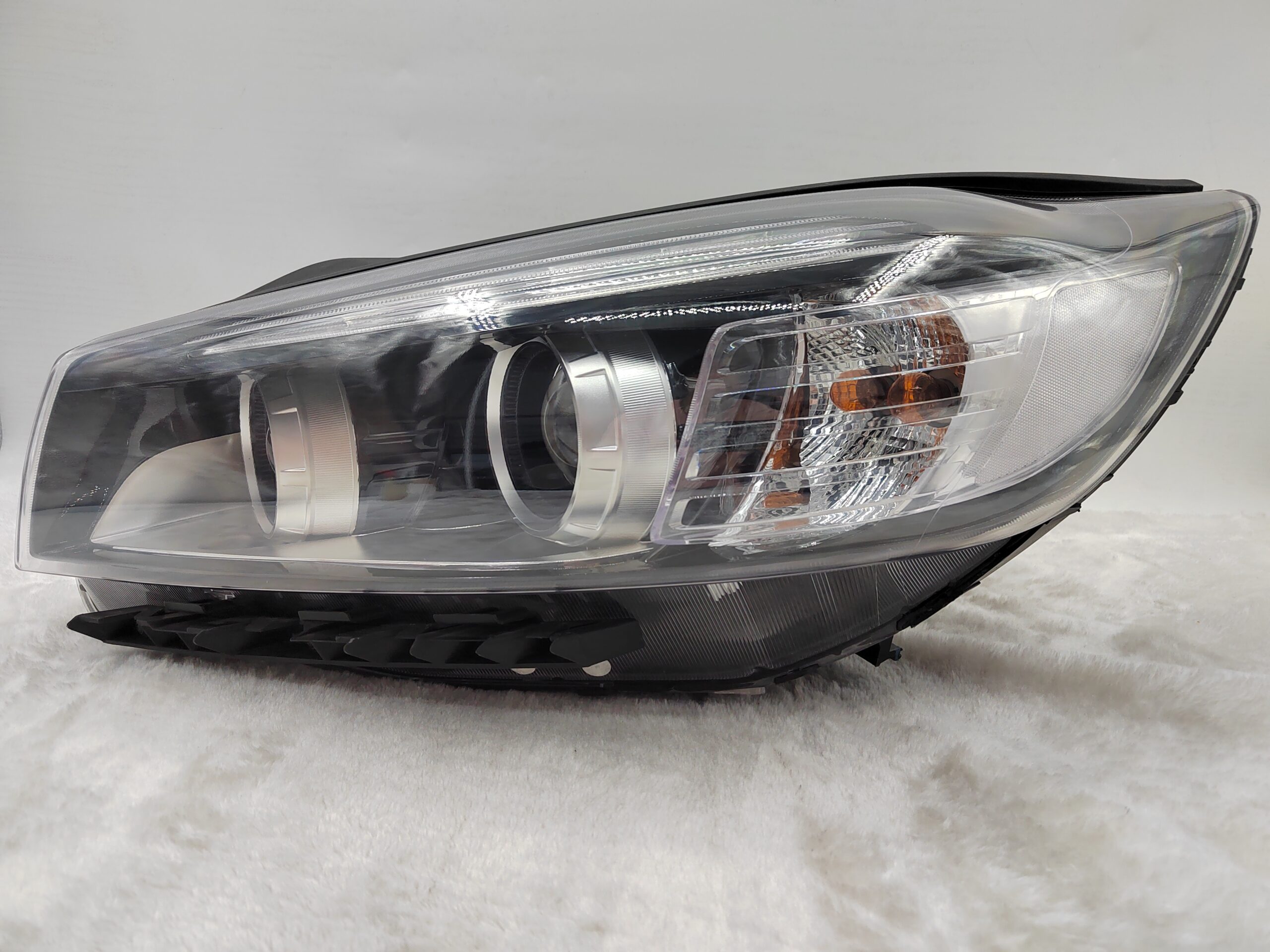 KIA SORENTO 2019-2020 XENON L.H.S HEADLIGHT ASSEMBLY