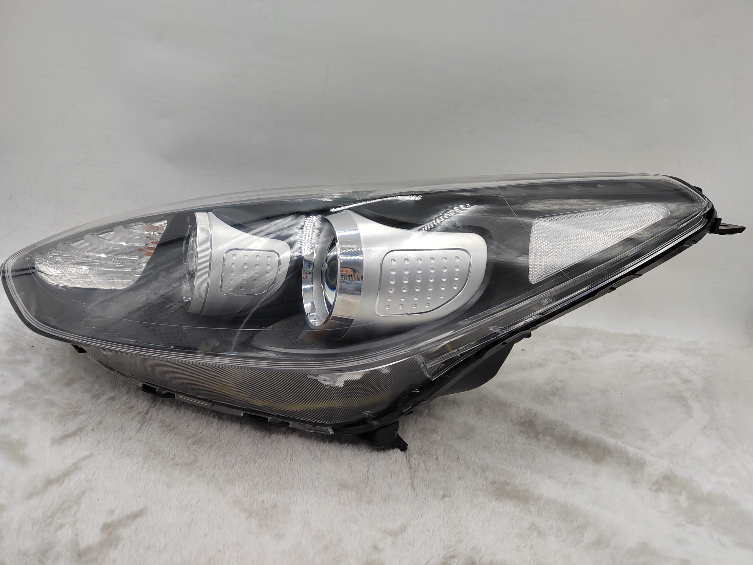 KIA SPORTAGE 2016-2021 HALOGEN L.H.S HEADLIGHT ASSEMBLY