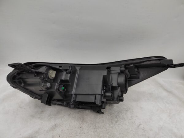 KIA SPORTAGE 2016-2021 LED R.H.S HEADLIGHT ASSEMBLY