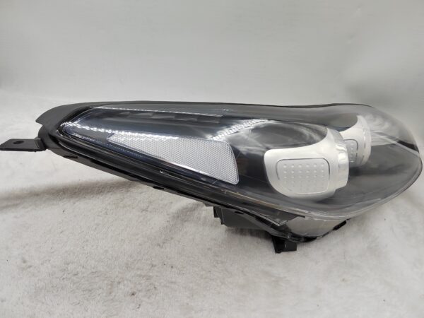 KIA SPORTAGE 2016-2021 LED R.H.S HEADLIGHT ASSEMBLY