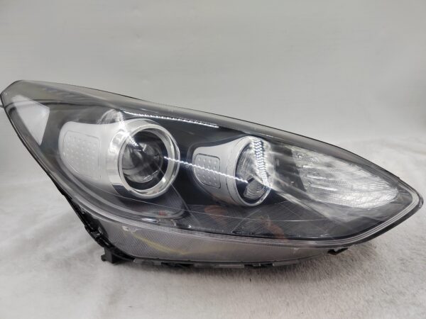 KIA SPORTAGE 2016-2021 LED R.H.S HEADLIGHT ASSEMBLY