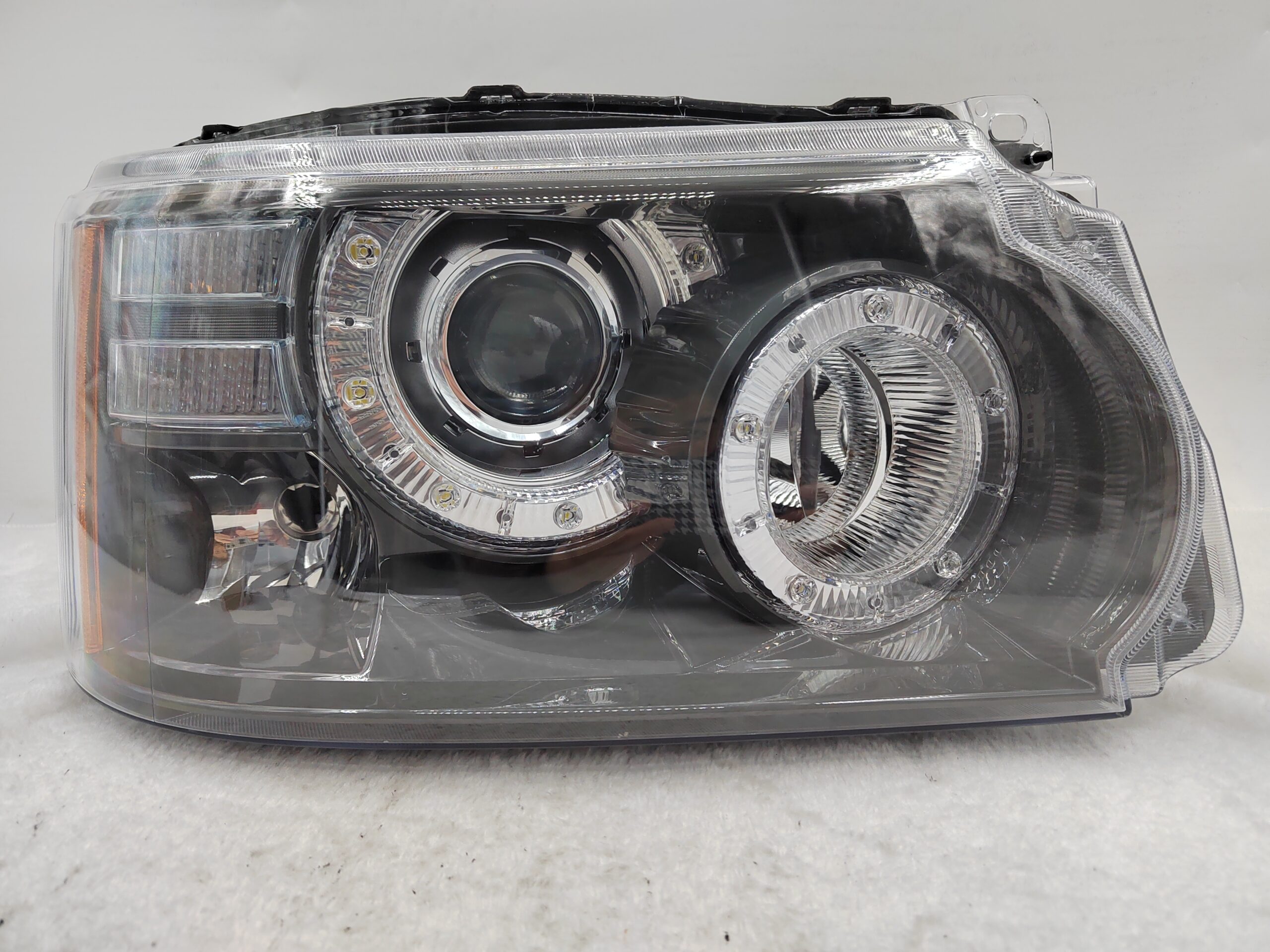 LAND ROVER RANGE ROVER SPORT 2010-2013 XENON R.H.S HEADLIGHT ASSEMBLY