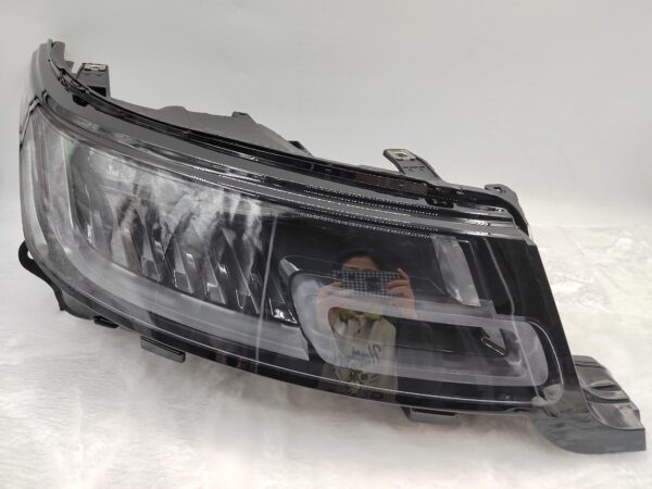 LAND ROVER RANGE ROVER SPORT 2018-2022 LED R.H.S HEADLIGHT ASSEMBLY