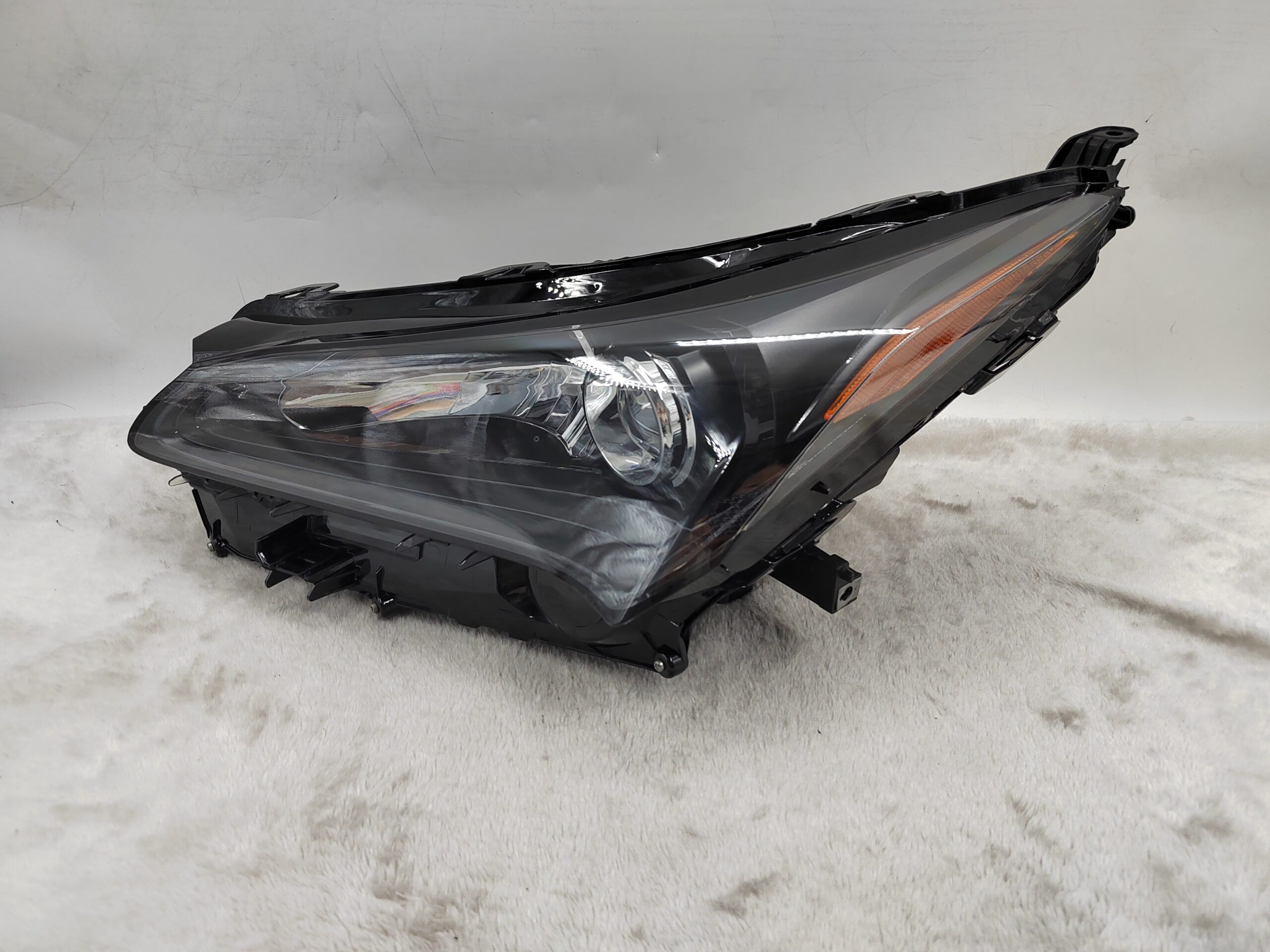 LEXUS NX 200T 2015-2017 LED L.H.S HEADLIGHT ASSEMBLY