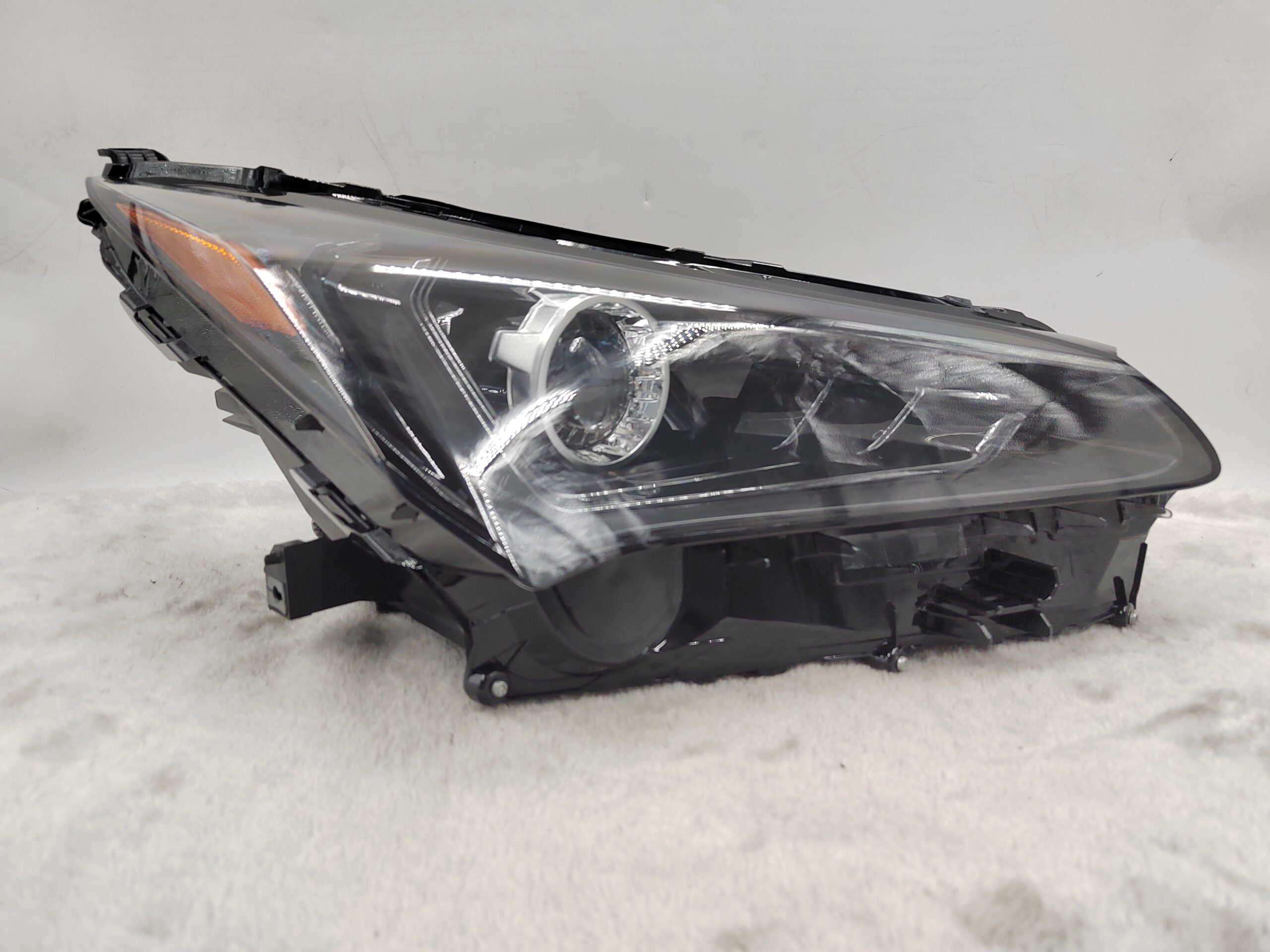 LEXUS NX 300H 2018-2021 LED R.H.S HEADLIGHT ASSEMBLY