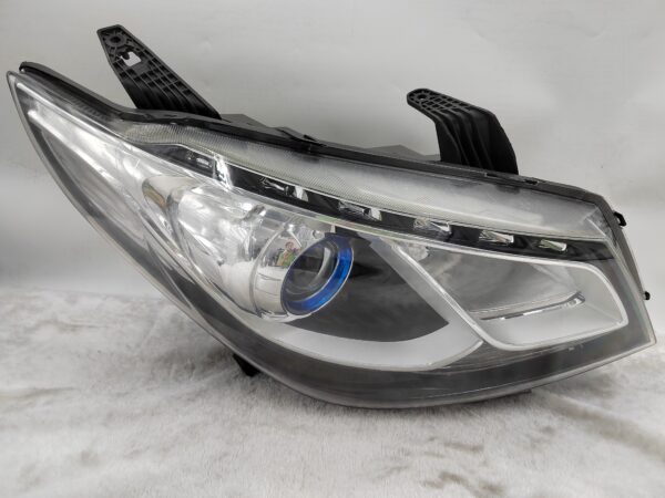 MAXUS LDV G10 EV30 2019-2023 XENON R.H.S HEADLIGHT ASSEMBLY