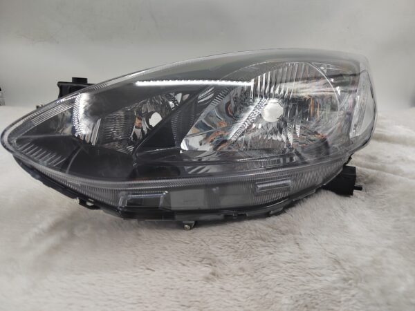 MAZDA 2 2007-2013 HALOGEN L.H.S HEADLIGHT ASSEMBLY