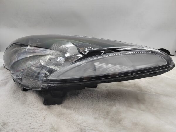 MAZDA 2 2007-2013 HALOGEN L.H.S HEADLIGHT ASSEMBLY