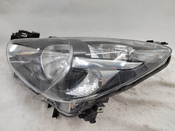 MAZDA 2 2014-2019 HALOGEN L.H.S HEADLIGHT ASSEMBLY