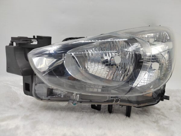 MAZDA 2 2014-2019 HALOGEN L.H.S HEADLIGHT ASSEMBLY