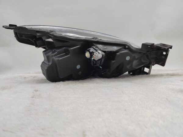 MAZDA 2 2020-2023 LED L.H.S HEADLIGHT ASSEMBLY