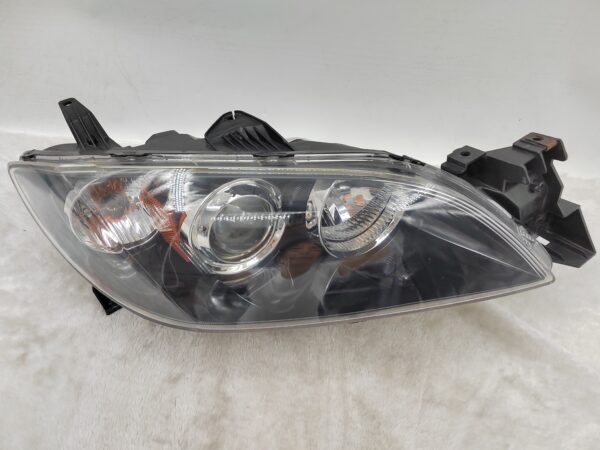 MAZDA 3 2003-2009 HALOGEN R.H.S HEADLIGHT ASSEMBLY