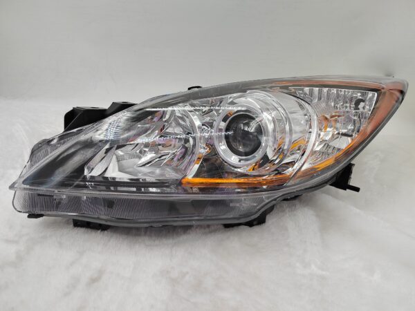 MAZDA 3 2010-2013 HALOGEN L.H.S HEADLIGHT ASSEMBLY