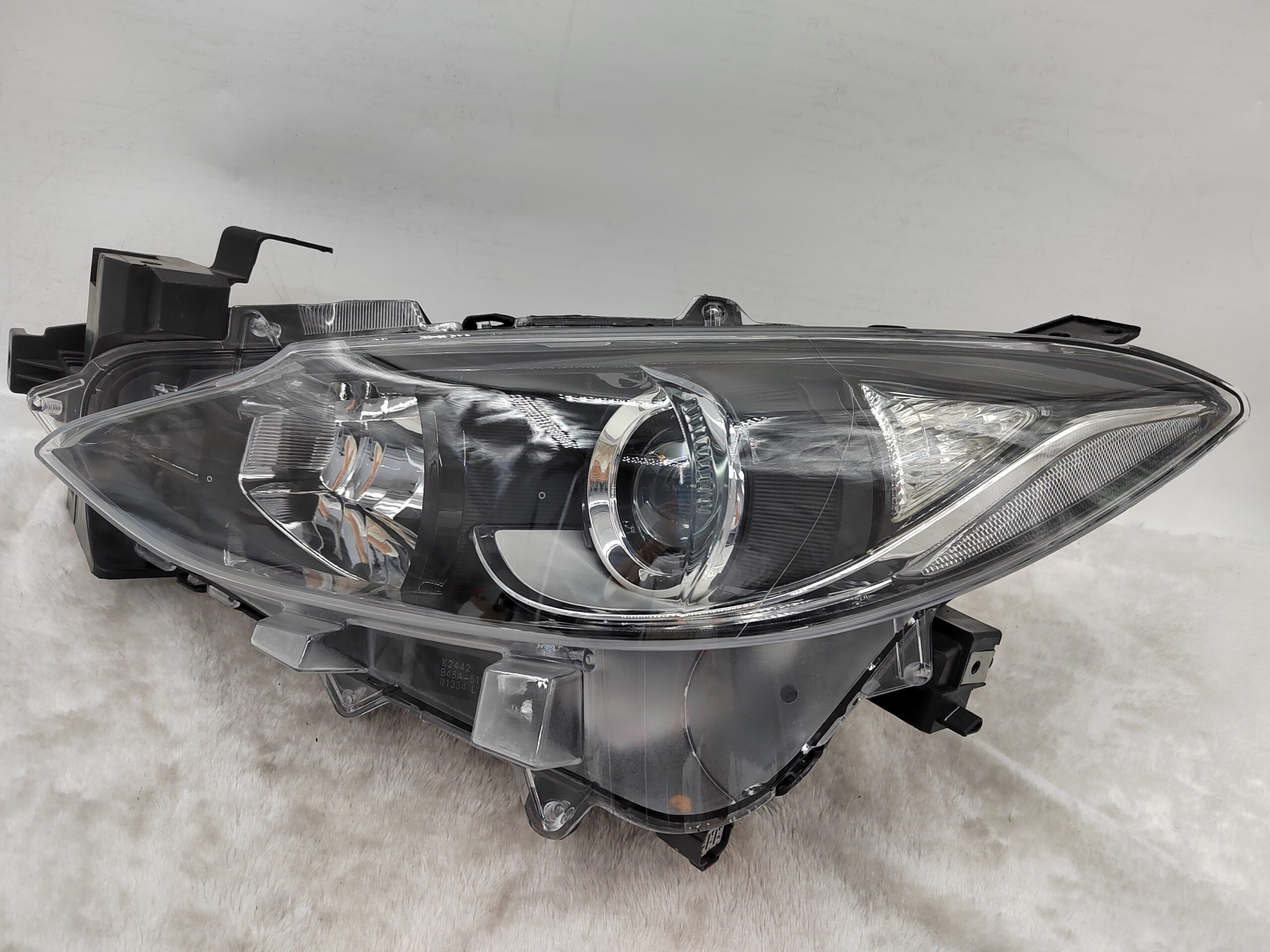 MAZDA 3 2014-2016 HALOGEN L.H.S HEADLIGHT ASSEMBLY