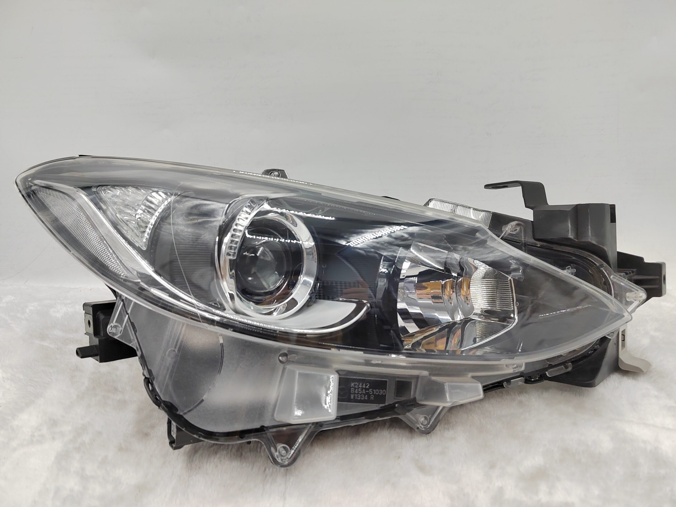 MAZDA 3 2014-2016 HALOGEN R.H.S HEADLIGHT ASSEMBLY