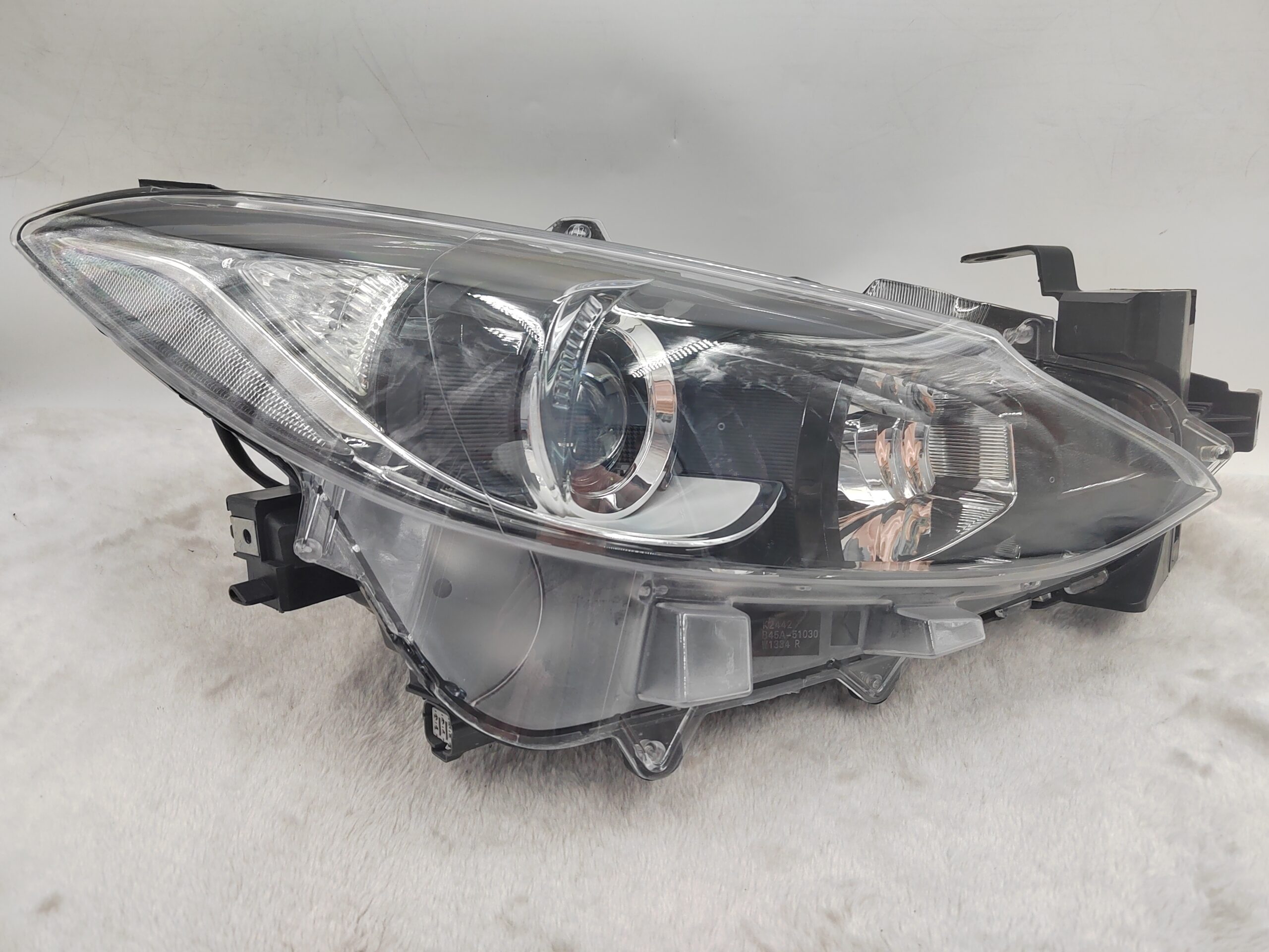 MAZDA 3 2014-2016 HALOGEN R.H.S HEADLIGHT ASSEMBLY