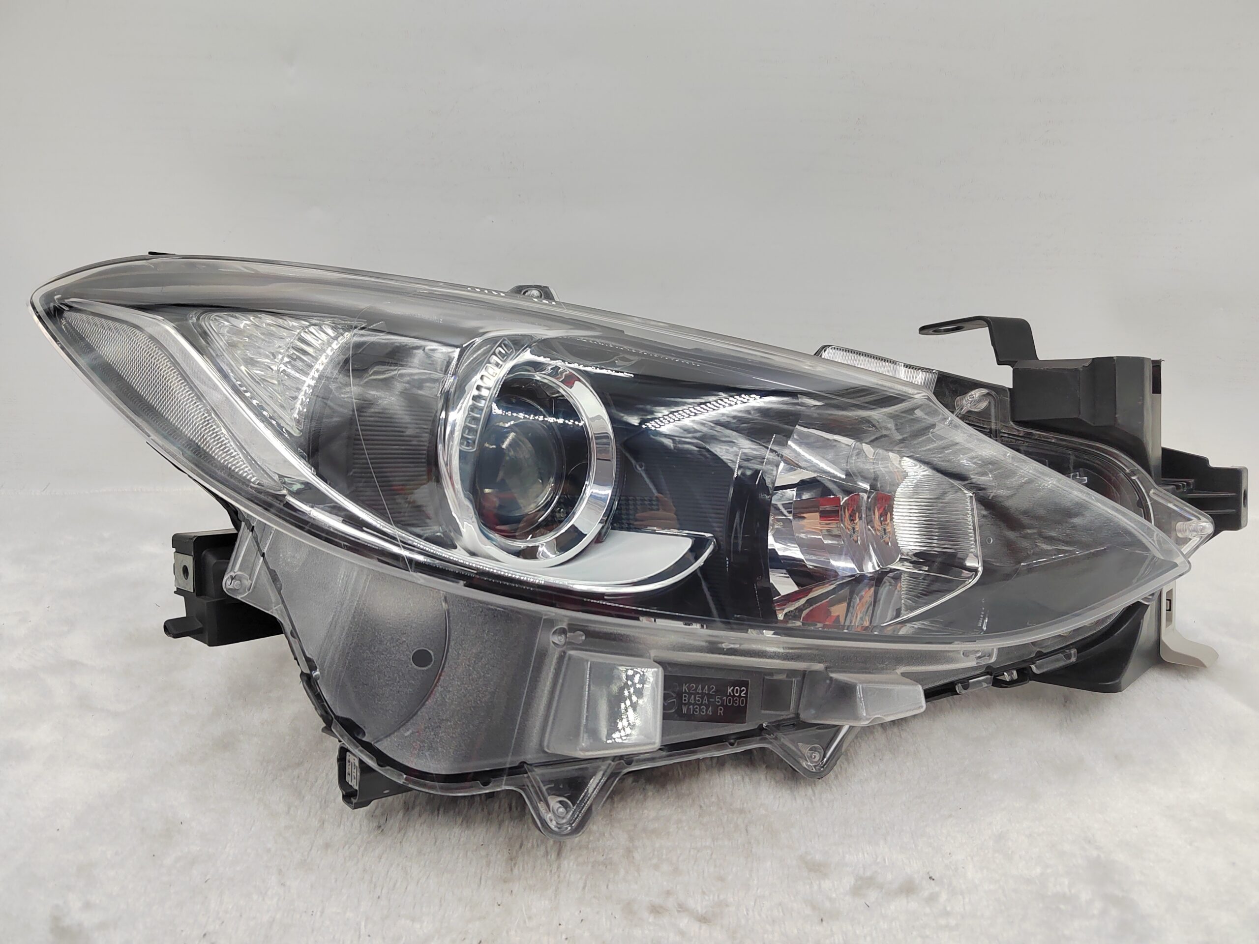 MAZDA 3 2014-2016 HALOGEN R.H.S HEADLIGHT ASSEMBLY