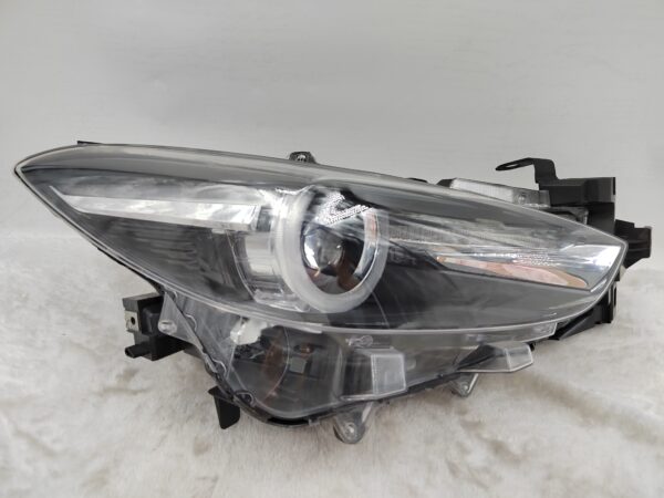 MAZDA 3 2017-2018 LED R.H.S HEADLIGHT ASSEMBLY