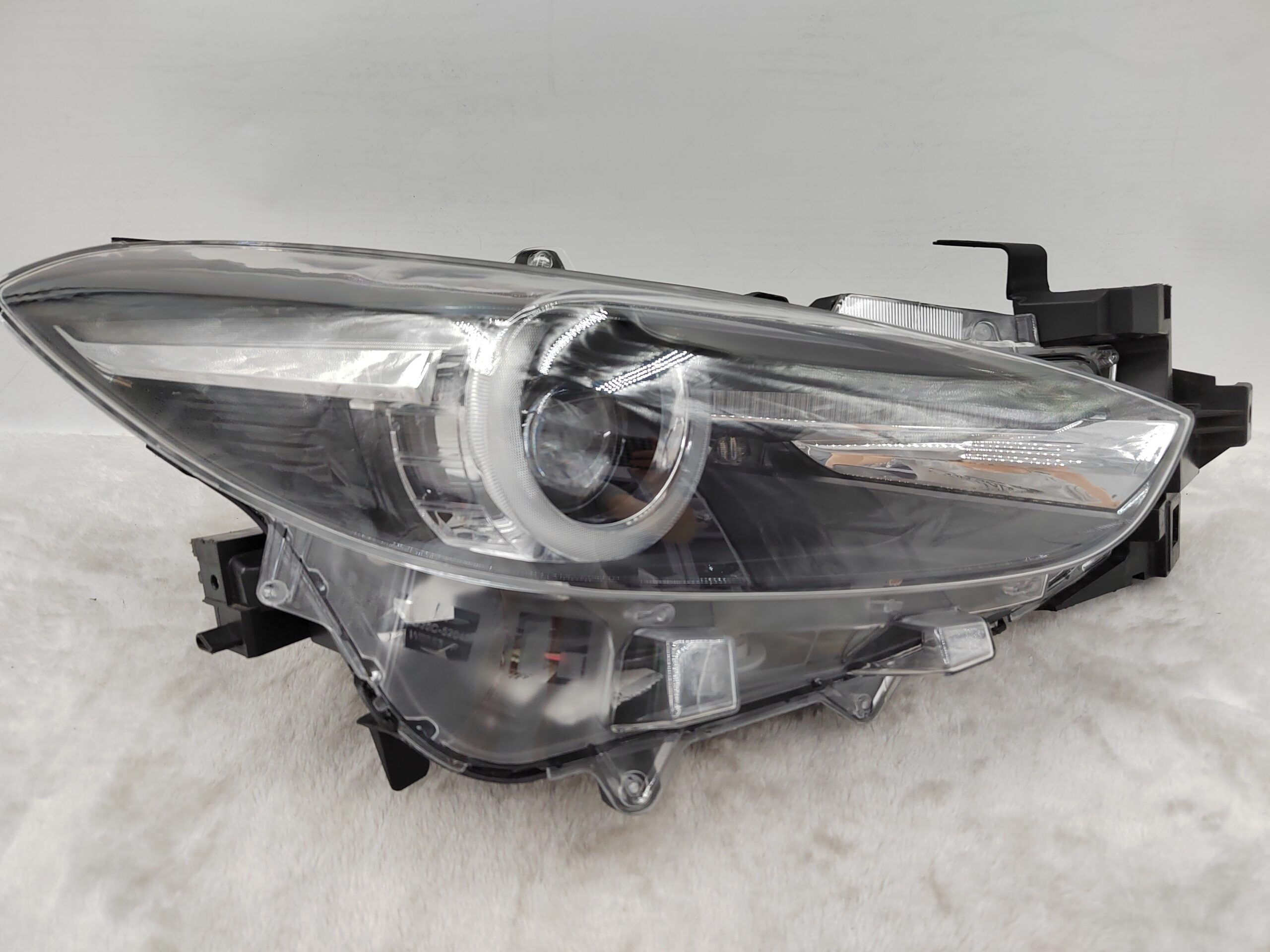 MAZDA 3 2017-2018 LED R.H.S HEADLIGHT ASSEMBLY