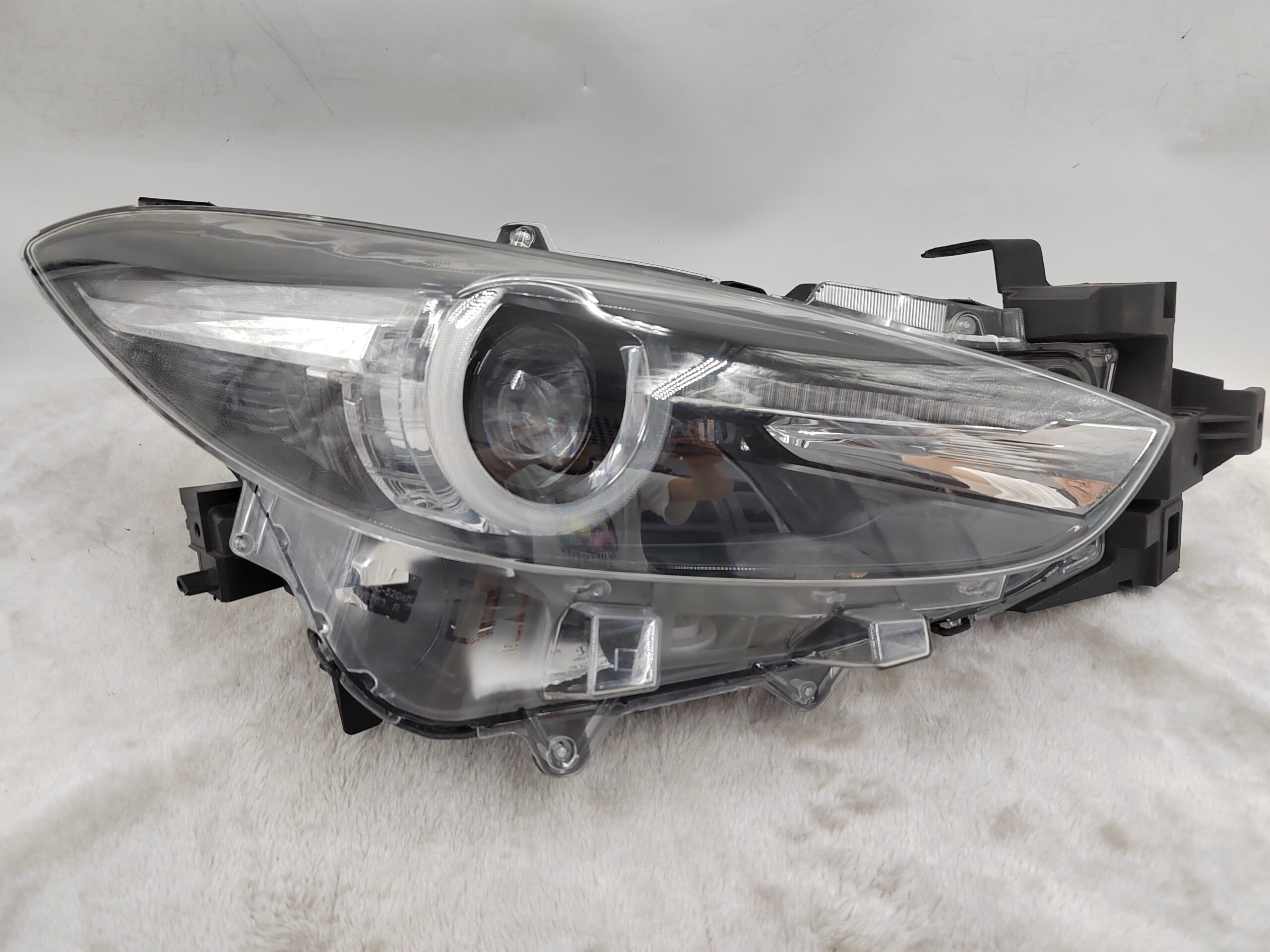 MAZDA 3 2017-2018 LED R.H.S HEADLIGHT ASSEMBLY