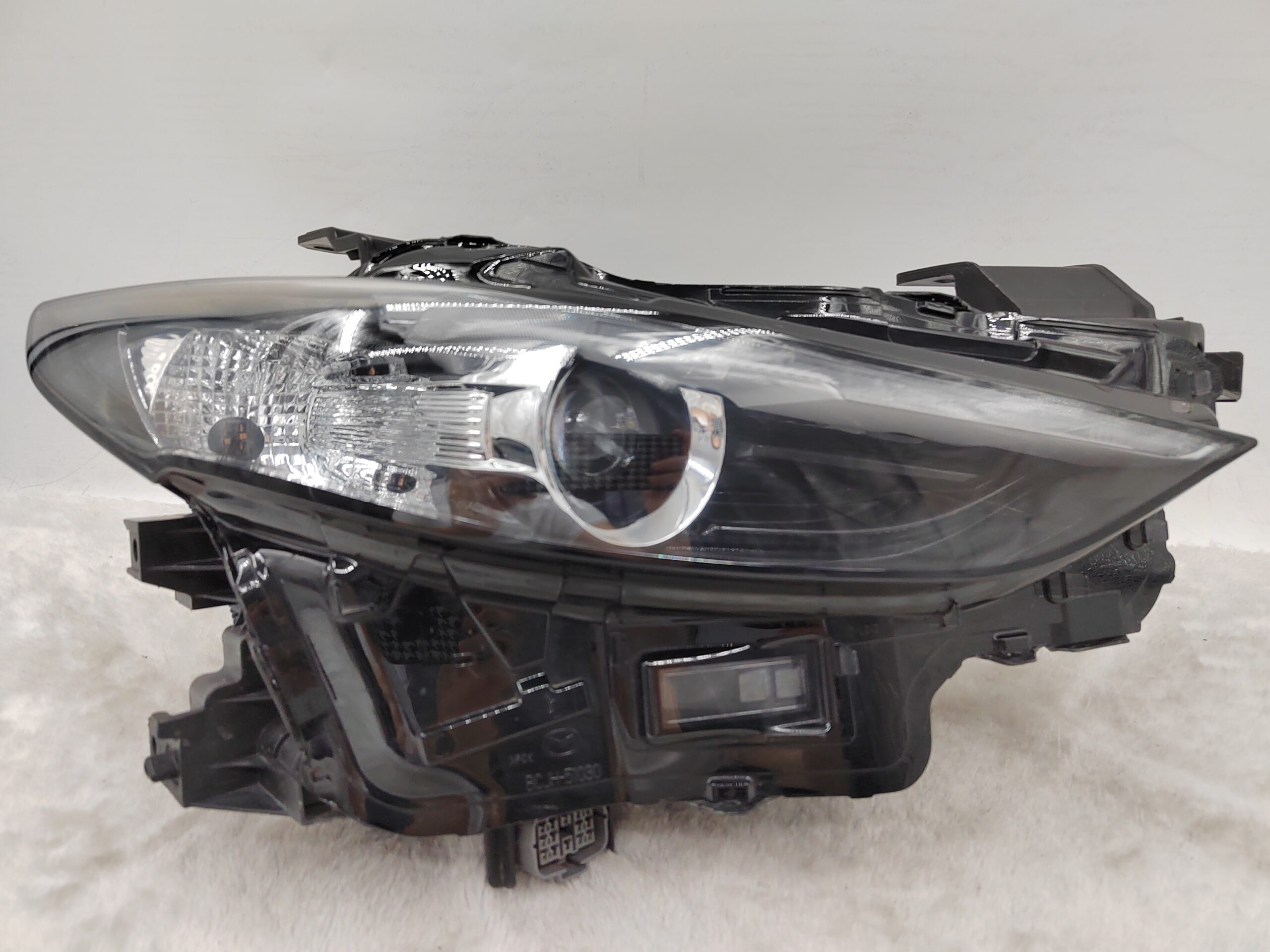 MAZDA 3 2019-2023 LED R.H.S HEADLIGHT ASSEMBLY