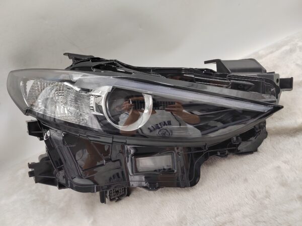 MAZDA 3 2019-2023 LED R.H.S HEADLIGHT ASSEMBLY