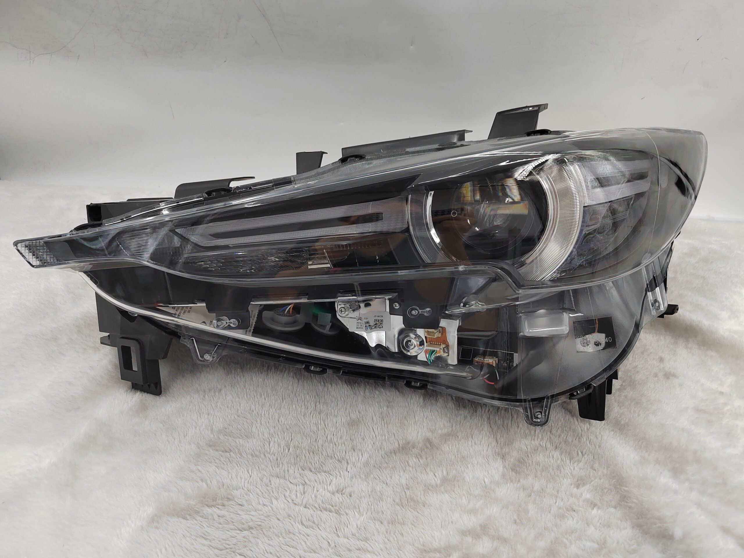 MAZDA CX-5 2017-2021 LED L.H.S HEADLIGHT ASSEMBLY