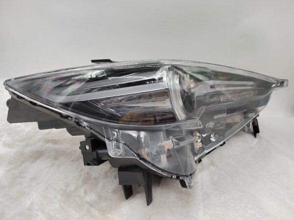 MAZDA CX-5 2017-2021 LED R.H.S HEADLIGHT ASSEMBLY