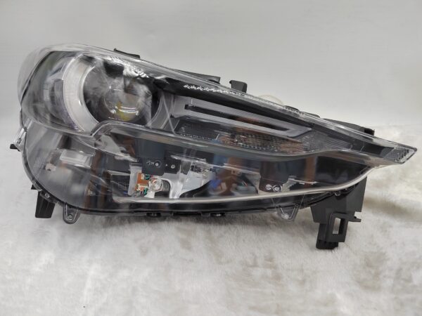 MAZDA CX-5 2017-2021 LED R.H.S HEADLIGHT ASSEMBLY