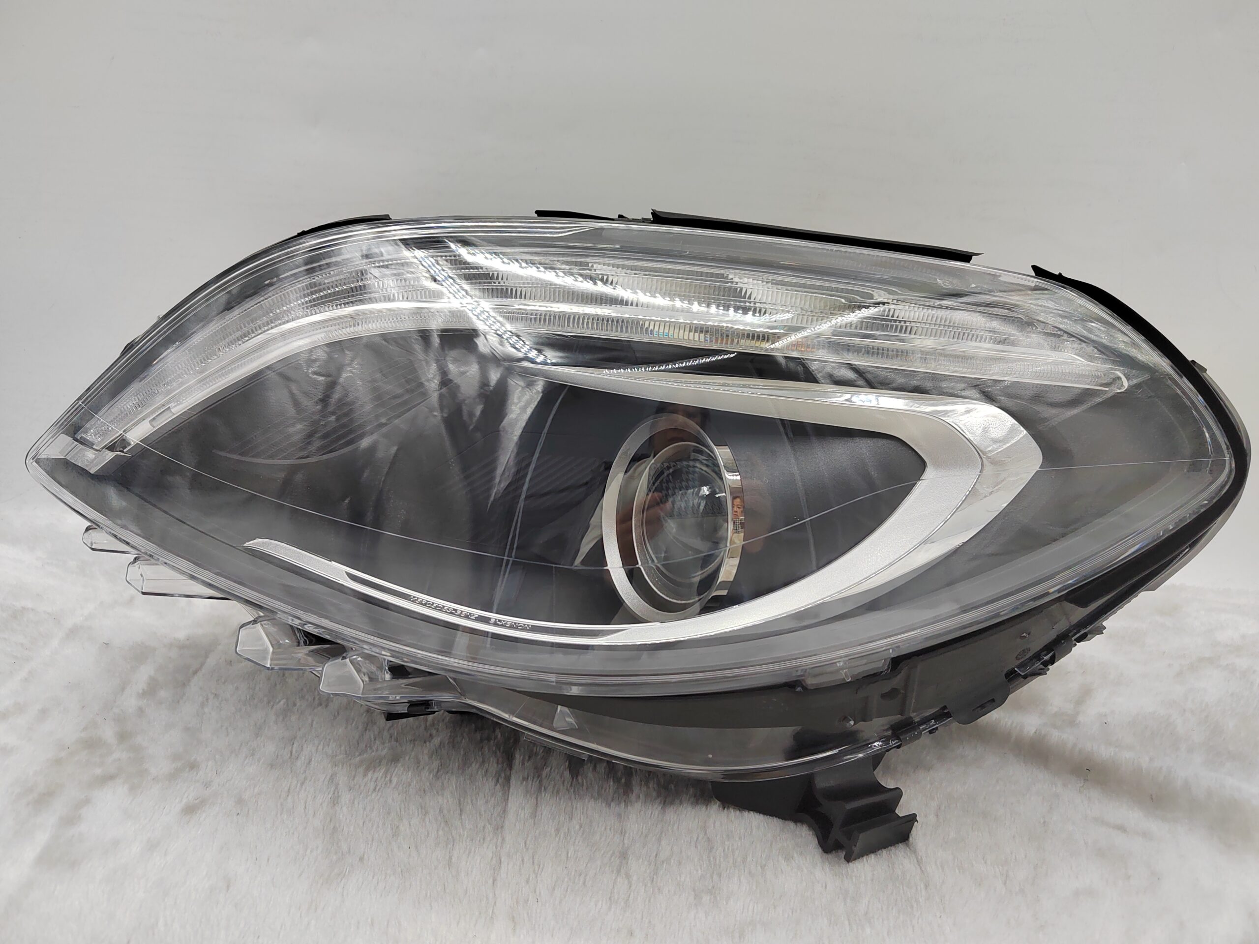 MERCEDES-BENZ B-CLASS W246 B200 2012-2016 XENON L.H.S HEADLIGHT ASSEMBLY