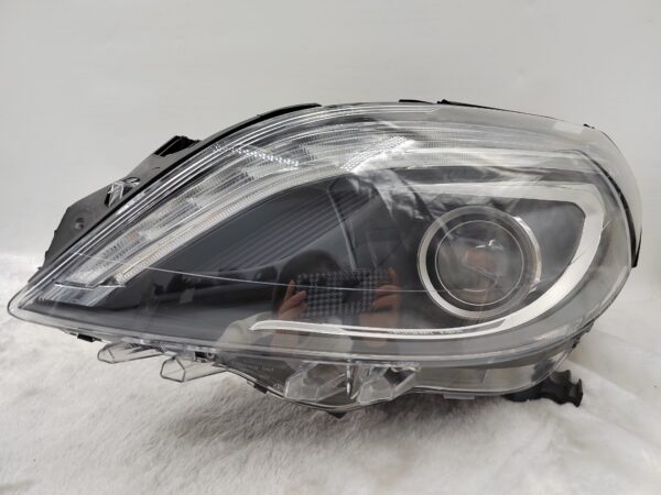 MERCEDES-BENZ B-CLASS W246 B200 2012-2016 XENON L.H.S HEADLIGHT ASSEMBLY