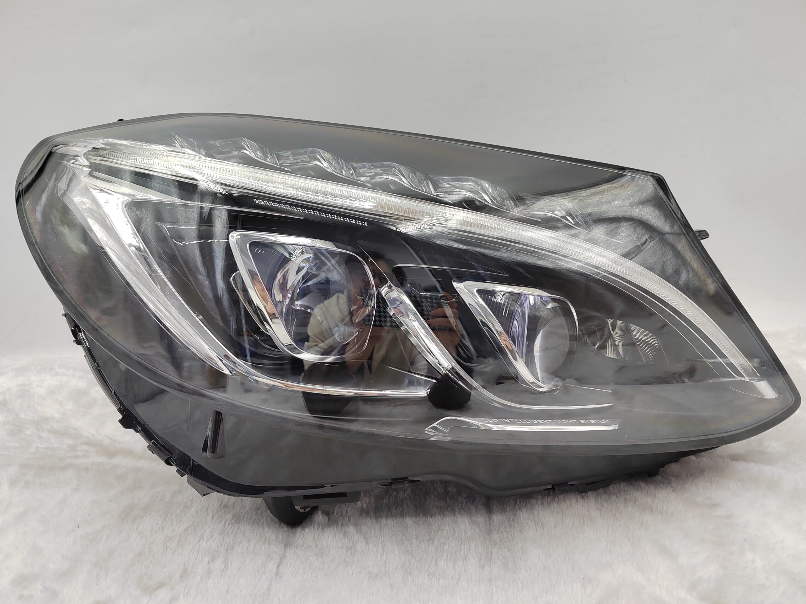 MERCEDES-BENZ C-CLASS W205 2014-2017 LED R.H.S HEADLIGHT ASSEMBLY