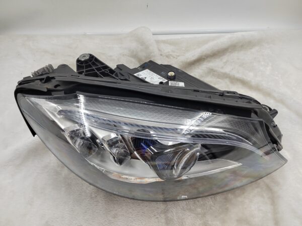 MERCEDES-BENZ C-CLASS W205 2018-2020 LENS LED R.H.S HEADLIGHT ASSEMBLY