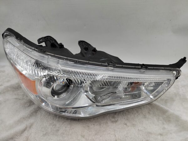 MITSUBISHI ASX 2010-2018 HALOGEN R.H.S HEADLIGHT ASSEMBLY