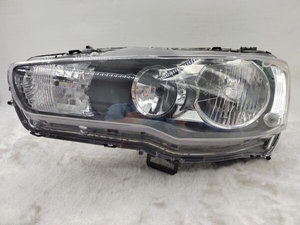 MITSUBISHI LANCER 2008-2018 HALOGEN L.H.S HEADLIGHT ASSEMBLY