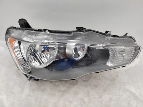 MITSUBISHI LANCER 2008-2018 HALOGEN R.H.S HEADLIGHT ASSEMBLY