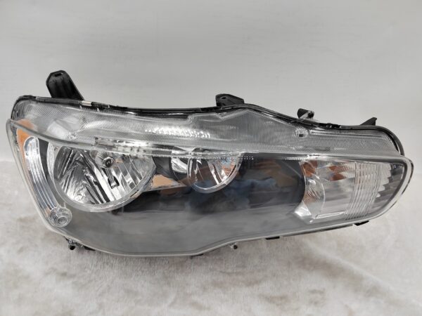 MITSUBISHI LANCER 2008-2018 HALOGEN R.H.S HEADLIGHT ASSEMBLY