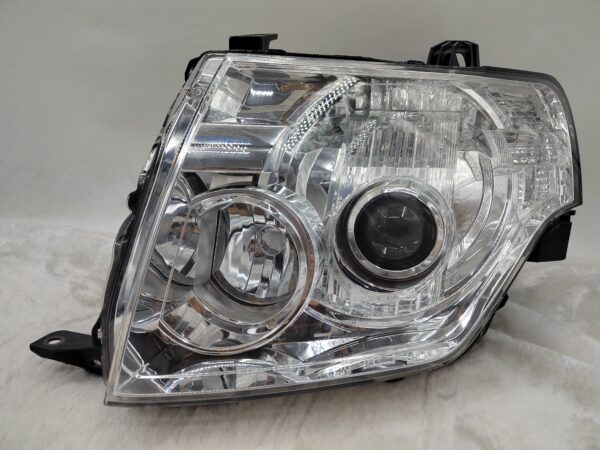 MITSUBISHI PAJERO 2007-2020 LENS XENON L.H.S HEADLIGHT ASSEMBLY