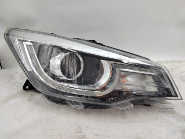 MG 3 2020-2023 HALOGEN R.H.S HEADLIGHT ASSEMBLY