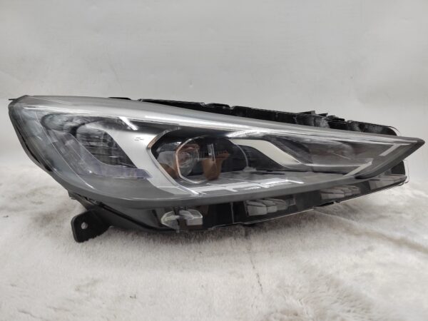 MG 5 2023-2024 LED R.H.S HEADLIGHT ASSEMBLY