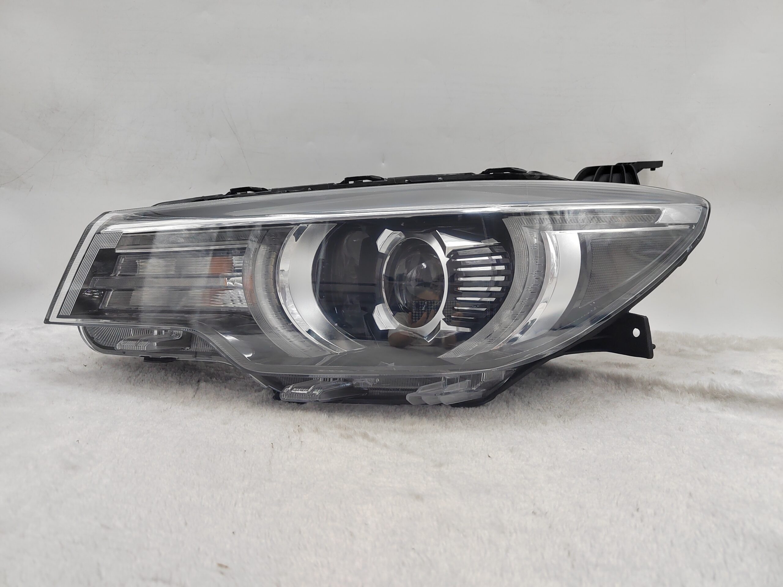 MG ZS 2016-2020 HALOGEN L.H.S HEADLIGHT ASSEMBLY