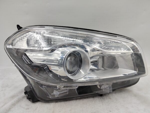 NISSAN QASHQAI/DUALIS 2010-2013 HALOGEN R.H.S HEADLIGHT ASSEMBLY