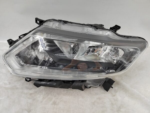 NISSAN X-TRAIL 2014-2016 HALOGEN L.H.S HEADLIGHT ASSEMBLY