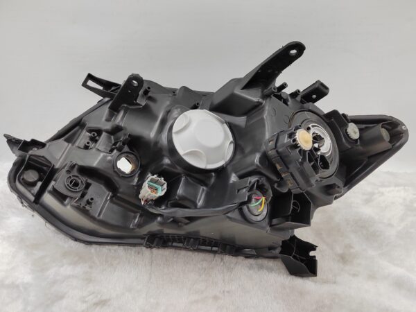 NISSAN X-TRAIL 2014-2016 HALOGEN R.H.S HEADLIGHT ASSEMBLY